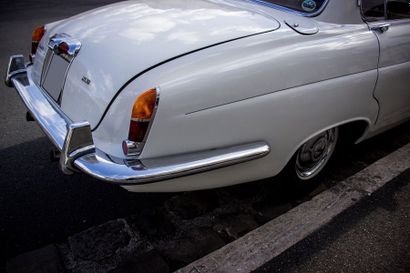 1963 JAGUAR Mark X Numéro de série 351857BW

Livrée neuve en France

Seulement deux...