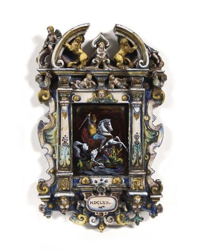 null Winterthur Rectangular earthenware frame flanked by two columns supporting the...