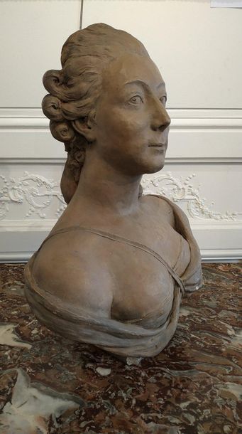 null PROVENCALE SCHOOL of the XVIIIth century Bust of lady of quality. Important...