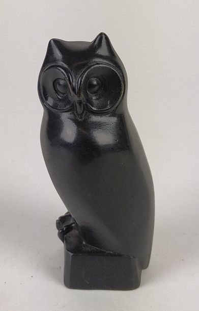 null Irénée ROCHARD (1906-1984) Owl Bronze print with black patina. Cast iron stamp...