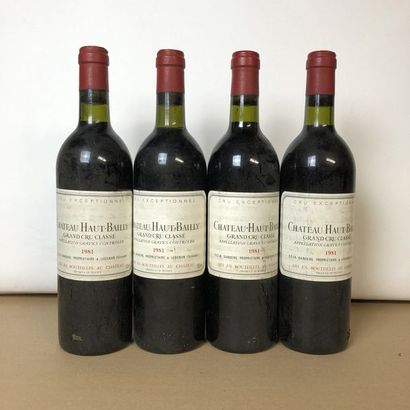 null 4 bouteilles CHÂTEAU HAUT BAILLY 1981 CC Grave (Pessac-Leognan) (niveaux : 3...