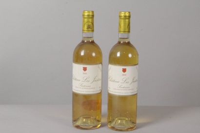null 6 bouteilles : 2 CHÂTEAU LES JUSTICES 2003 Sauternes, 2 CHÂTEAU LES JUSTICES...