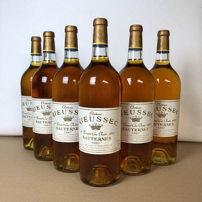 null 6 magnums CHÂTEAU RIEUSSEC 1997 1er Cru Sauternes (étiquettes fanées)Cave 7...