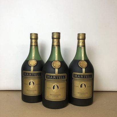 null 3 magnums COGNAC MARTEL Médaillon (levels: 1 very light low, 1 light low, faded...