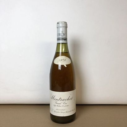 null 1 bouteille MONTRACHET 1969 Grand Cru Leroy (étiquette fanée, marquée, léger...