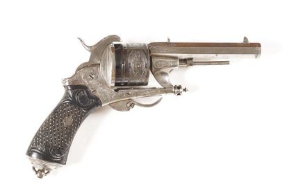  Beautiful Chamelot Delvigne pinfire revolver,...