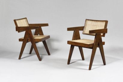 null PIERRE JEANNERET (1896-1967) " Floating back easy chairs " University of Punjab...