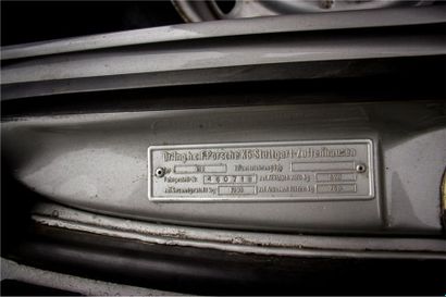 1967PORSCHE 912 COUPE KARMANN Numéro de série 460718
L’une des premières 912 fabriquées
Châssis...