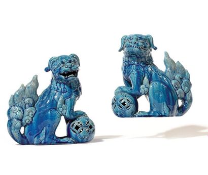 CHINA Pair of Phô dogs. Glaze 