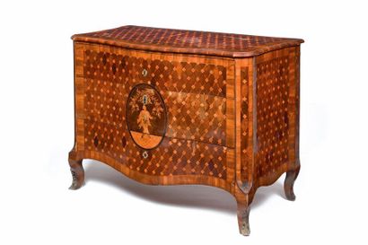 null Large chest of drawers in latticework marquetry, with an eventful shape, the...