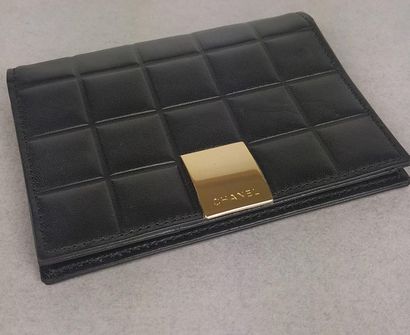null CHANEL Black leather card case (new condition) n°7310718