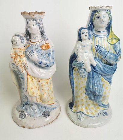 null NEVERS Deux grandes figurines en faience représentant des Vierges d'accouchées...