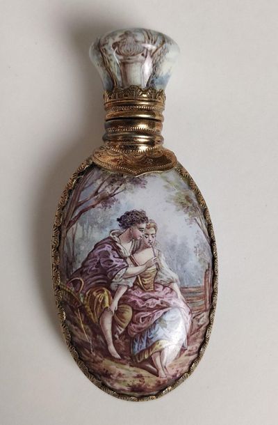PERFUM BOTTLE in polychrome porcelain decorated...