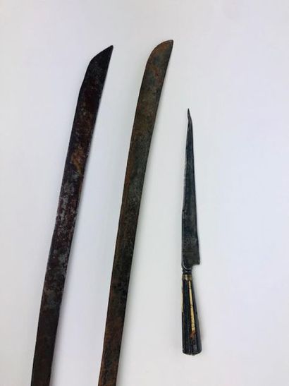 null PAIR OF SABRES with copper handles and DAGGER with ebony and bone handles. Foreign...