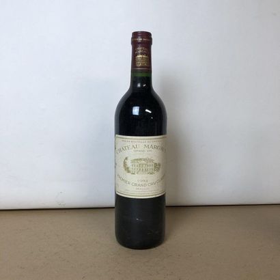 null 1 bouteille CHÂTEAU MARGAUX 1993 1er GCC Margaux (etiquette fanée, léger ma...