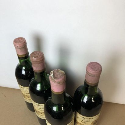 null 4 bouteilles VIEUX CHÂTEAU CERTAN 1970 Pomerol (niveaux : 1 haute épaule, 2...