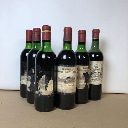 null 6 bouteilles : 5 CHÂTEAU LARRIVET HAUT BRION 1966 Pessac-Leognan, 1 CHÂTEAU...