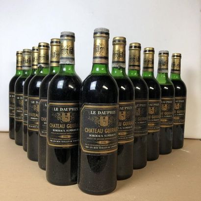 null 12 bouteilles CHÂTEAU GUIRAUD 1981 Le Dauphin Bordeaux (niveaux : 4 très léger...