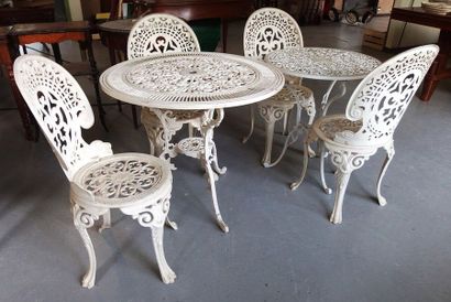 null A cast aluminium garden furniture set 2 tables and 4 chairs, 1900's style