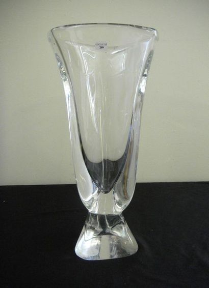 null A large Sèvres crystal vase, sand seal. Height. 40 cm. Stripes.