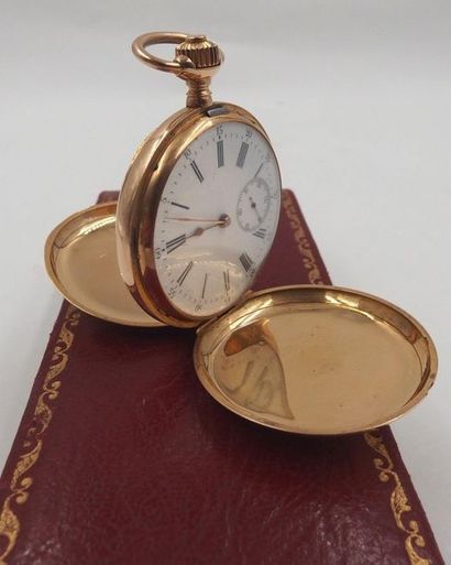null Yellow gold gusset watch, double back cover and front flap. Illegible hallmark....