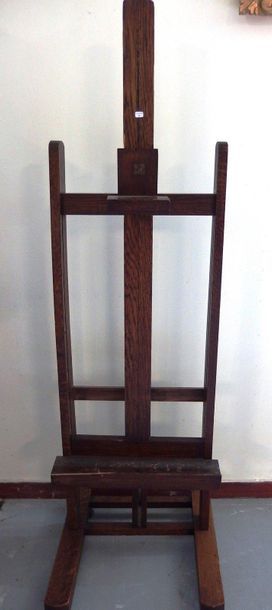 null A small easel on wheels

Maximum shelf height: 95cm, L42cm

A small lack of...