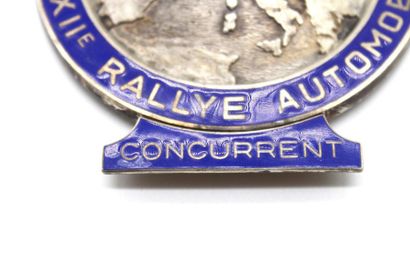 null Badge "Concurrent" du XXXII° Rallye Monte Carlo 1963

Badge "Concurrent" du...