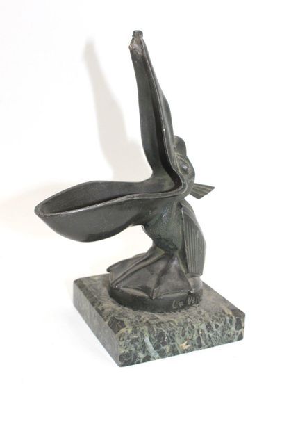 MAX LE VERRIER (1891-1973) Max Le Verrier (1891-1973)

The Pelican

Paperweight version...