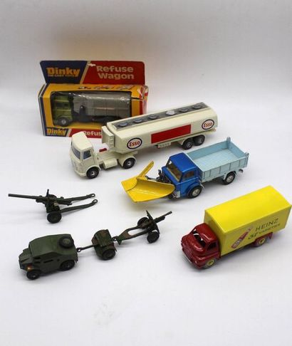 null Dinky Toys- Trucks lot n° 3

All the miniatures are 1/43rd scale.

- Dinky Toys...