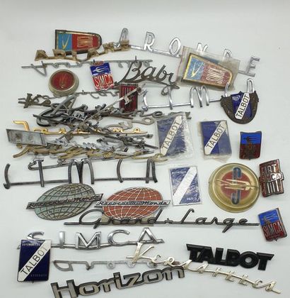 null Simca and Talbot badges 

-5 Talbot enamelled Talbot grille badges - 7 Simca...