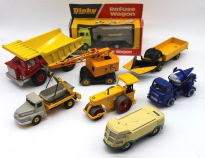 null Dinky Toys - Construction Equipment

All the miniatures are 1/43rd scale.

-...