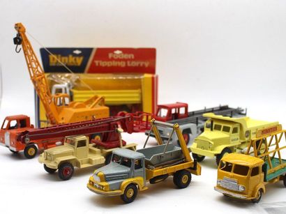 null Dinky Toys - Camions et engins de chantier Lot N°2

Toutes les miniatures sont...