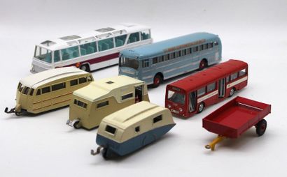 null Dinky Toys - Autobus et Caravanes

Toutes les miniatures sont au 1/43 ème.

-...