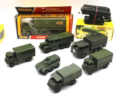 null Dinky Toys - Military Lot N°5

All the miniatures are 1/43rd scale.

- Dinky...