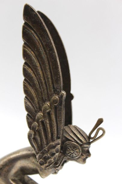 null Egyptian Winged

Radiator mascot "Egyptian Winged", Silver Bronze. Marked Editions...