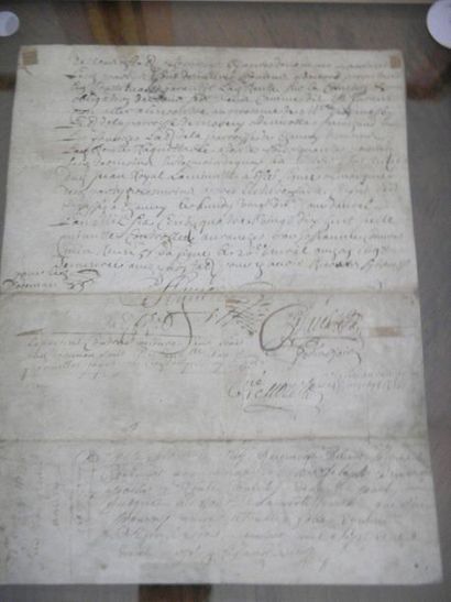 null Lot de 4 manuscrits anciens (acte de naissance , actes de la marine royale)