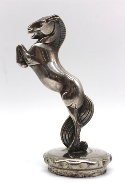 null André Vincent BECQUEREL (1893-1981)

Raiser Horse - Art Deco

Mascot signed...