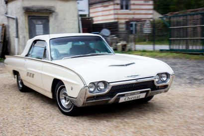 1963 FORD THUNDERBIRD CONVERTIBLE Serial Number 3Y85Z114008

Collector's French car...
