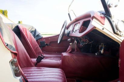 1993 MORGAN PLUS 8 (+8) Serial number R10722

Same owner since 1998

41300 kilometres...