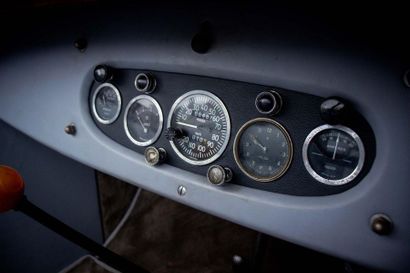 1932 HOTCHKISS AM2 CABRIOLET Chassis no. 30000

Collector's registration card



Originally...