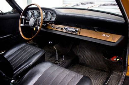 1965 PORSCHE 911 2,0L "SWB" Numéro de série 300601

Moteur 901/01-1026-901126

L'une...