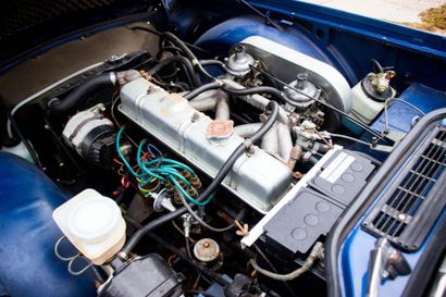 1972 Triumph TR6 Numéro de série CF117OU 
Bel état général 
Un six cylindres abordable...