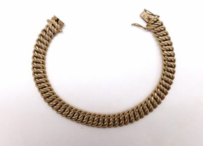 null BRACELET en or jaune 18K à maille américaine. Longueur : 20 cm. Poids brut :...