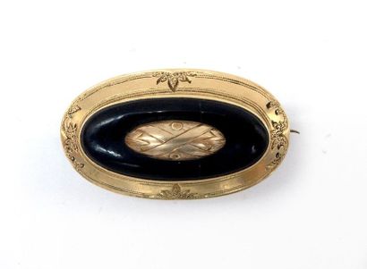 18K yellow gold brooch (metal pin), oval...