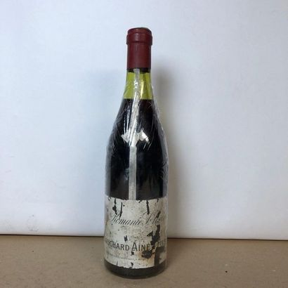 null 1 bouteille ROMANÉE SAINT VIVANT 1972 Grand Cru Bouchard Ainé (niveau 3,5cm,...