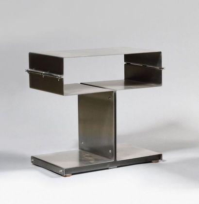 null KAPPA Editor Small table in steel sheets Height: 51 cm - Width: 54 cm - Depth:...