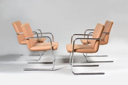MATTEO GRASSI « Tenka » Quatre fauteuils...