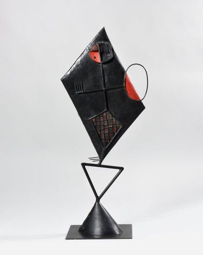 null JEAN LAMBERT-RUCKI (1888-1967) La clef Bronze et fer teinté noir et rouge Fonte...
