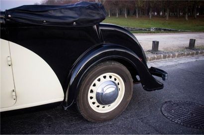 1936 BERLIET 944 CABRIOLET Numéro de série 154582

Même propriétaire depuis 35 ans

Quatre...