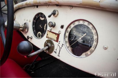 1937 GEORGES IRAT MDU ROADSTER 6CV Serial number 1322

Beautiful patina

French collection...